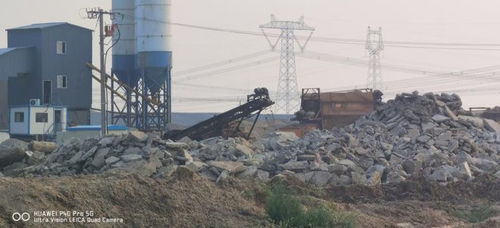 沧州海兴 石料加工点手续不全 露天作业污染环境