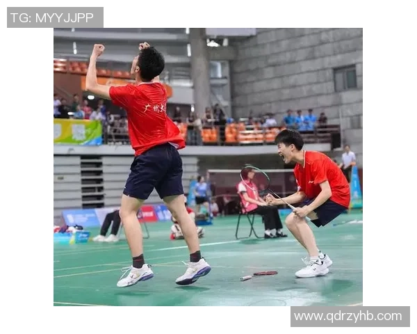 杭州羽毛球队配合引发热议球员间默契与争议的背后故事 杭州羽毛球队配合引发热议球员间默契与争议的背后故事