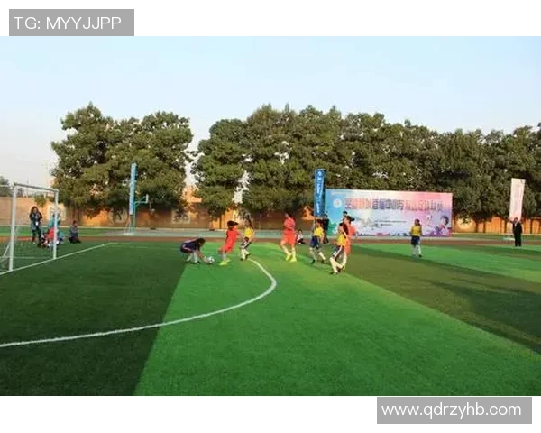 彩虹元素闪耀绿茵场足球明星们的多元魅力与精彩瞬间