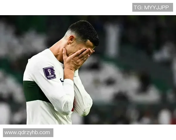 足球明星的伤感时刻回顾与感人瞬间剪辑合集